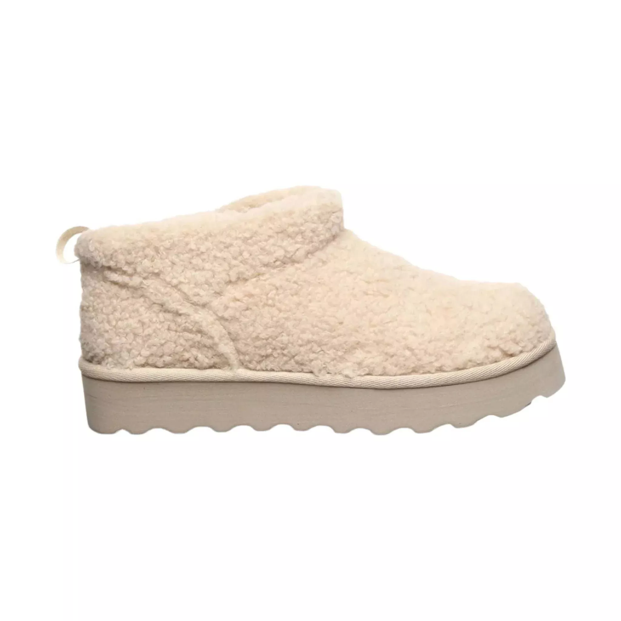 Bearpaw Women’s Snuggle Daphne Boot – Oat